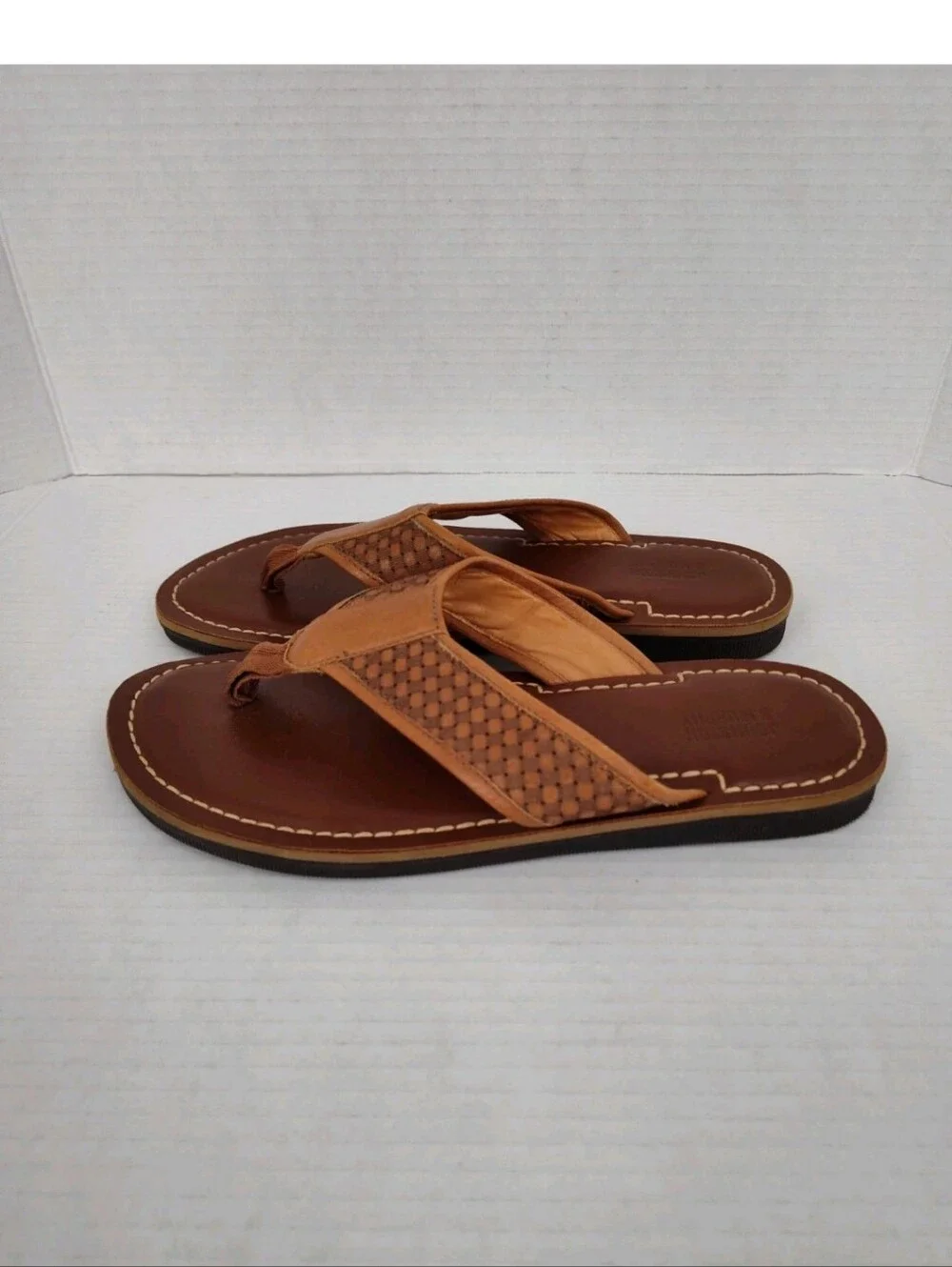 Johnston & Murphy Mens Norris Thong Sandals Cushioned Brown Leather Size 8